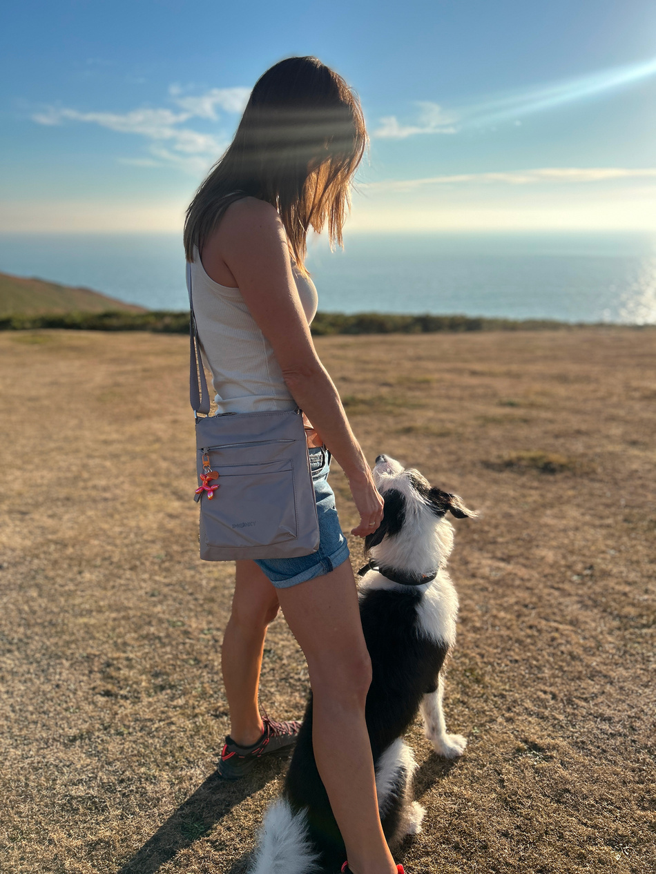 Torebka na ramię BLU MOONKY One-Two slim beżowa