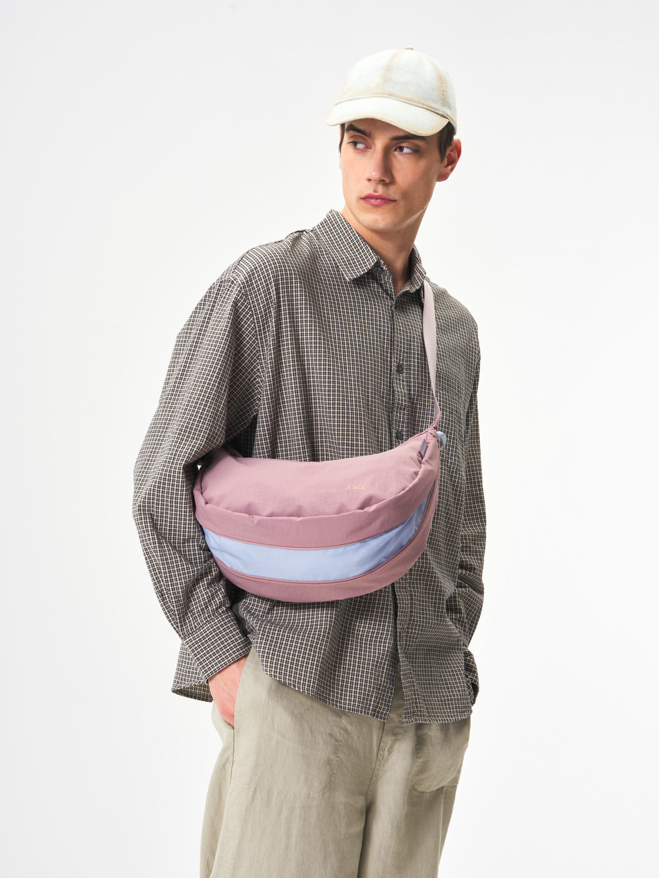 Torebka AEVOR Bike Sling Bag Rosewood