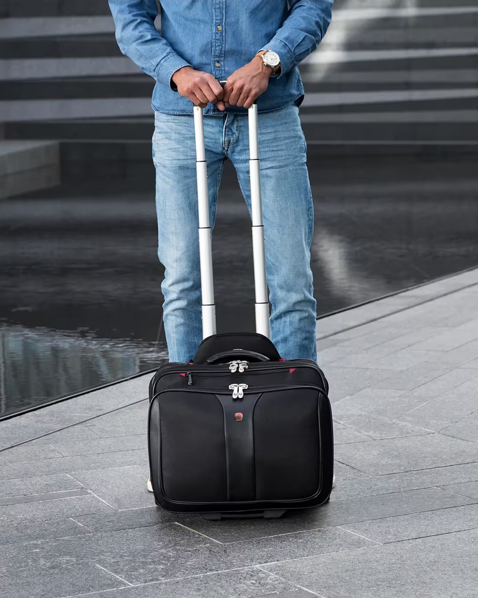 Torba na laptopa na kółkach WENGER Patriot 17" Black