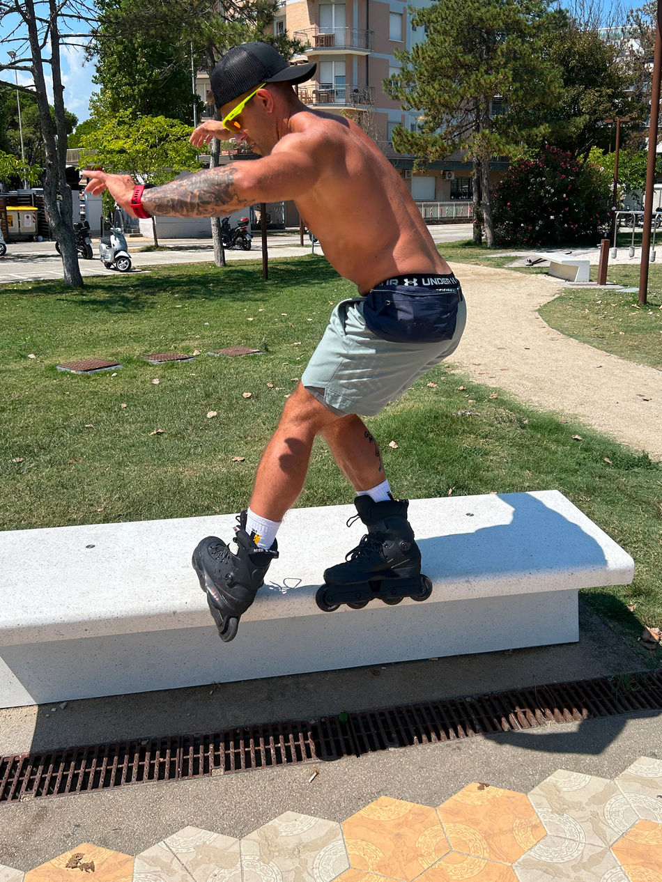 Saszetka BLU MOONKY One-Two Boom granatowa