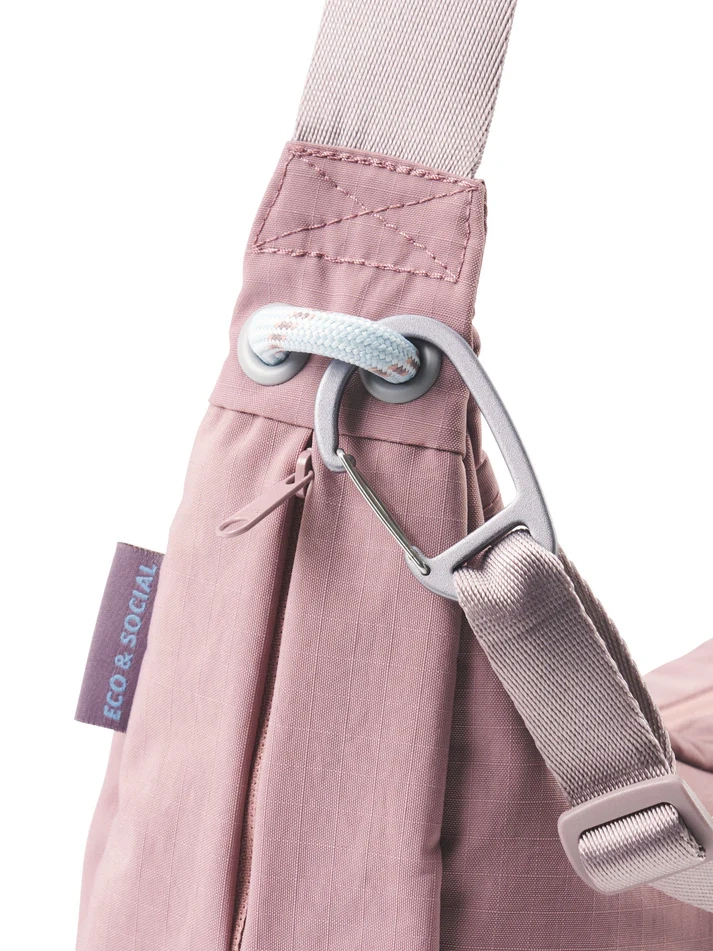 Torebka AEVOR Bike Sling Bag Rosewood