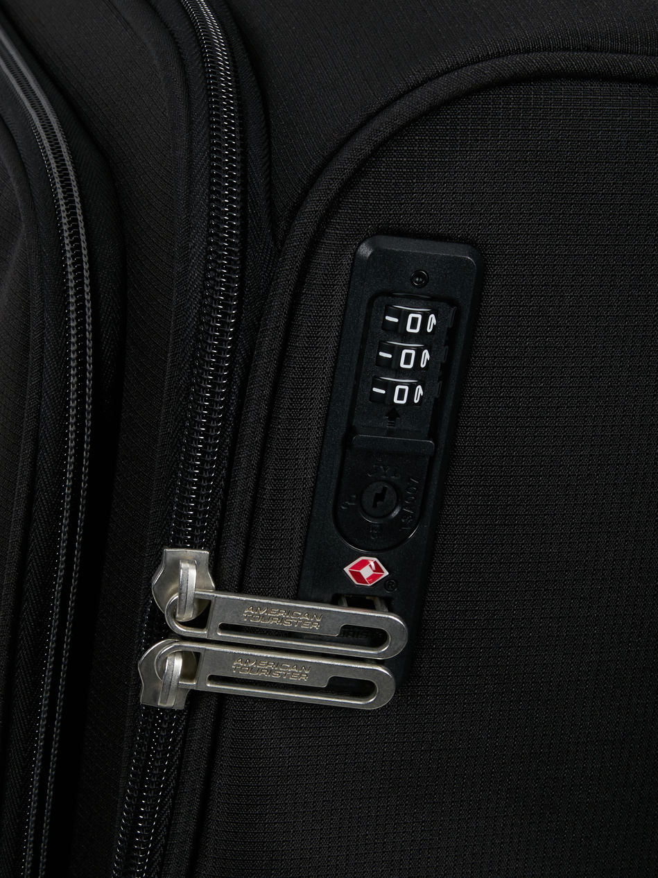 Walizka kabinowa American Tourister Cloudrider 55cm czarna