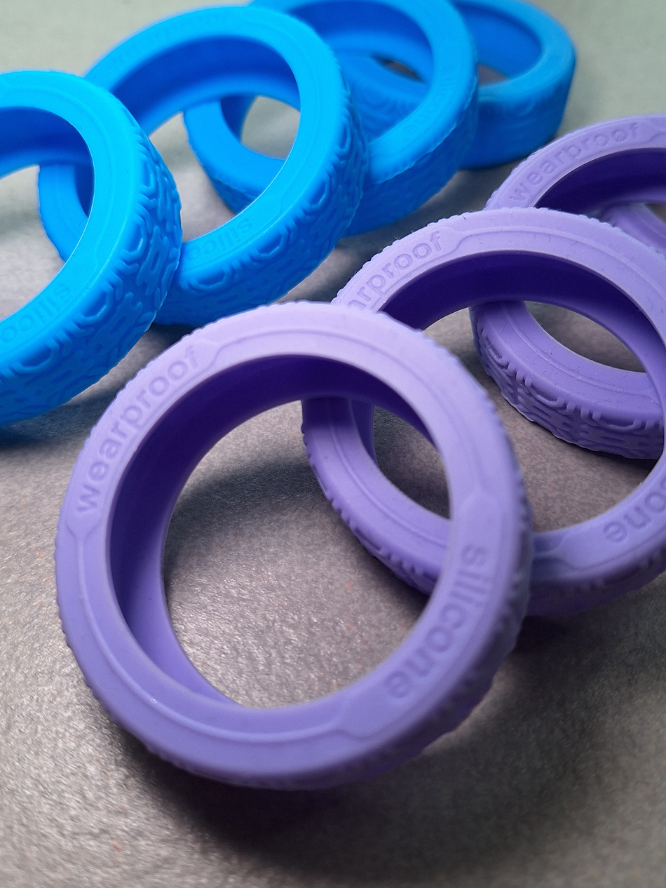 Nakładki silikonowe na kółka BLU MOONKY Violet Gravity