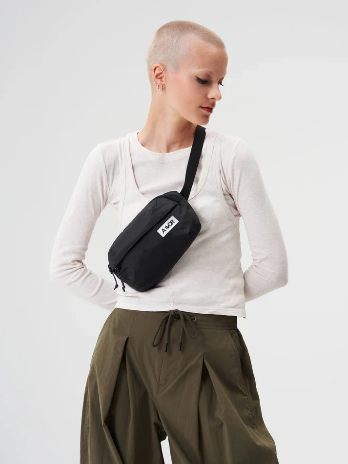 Saszetka AEVOR Hip Bag Ease Ripstop Black