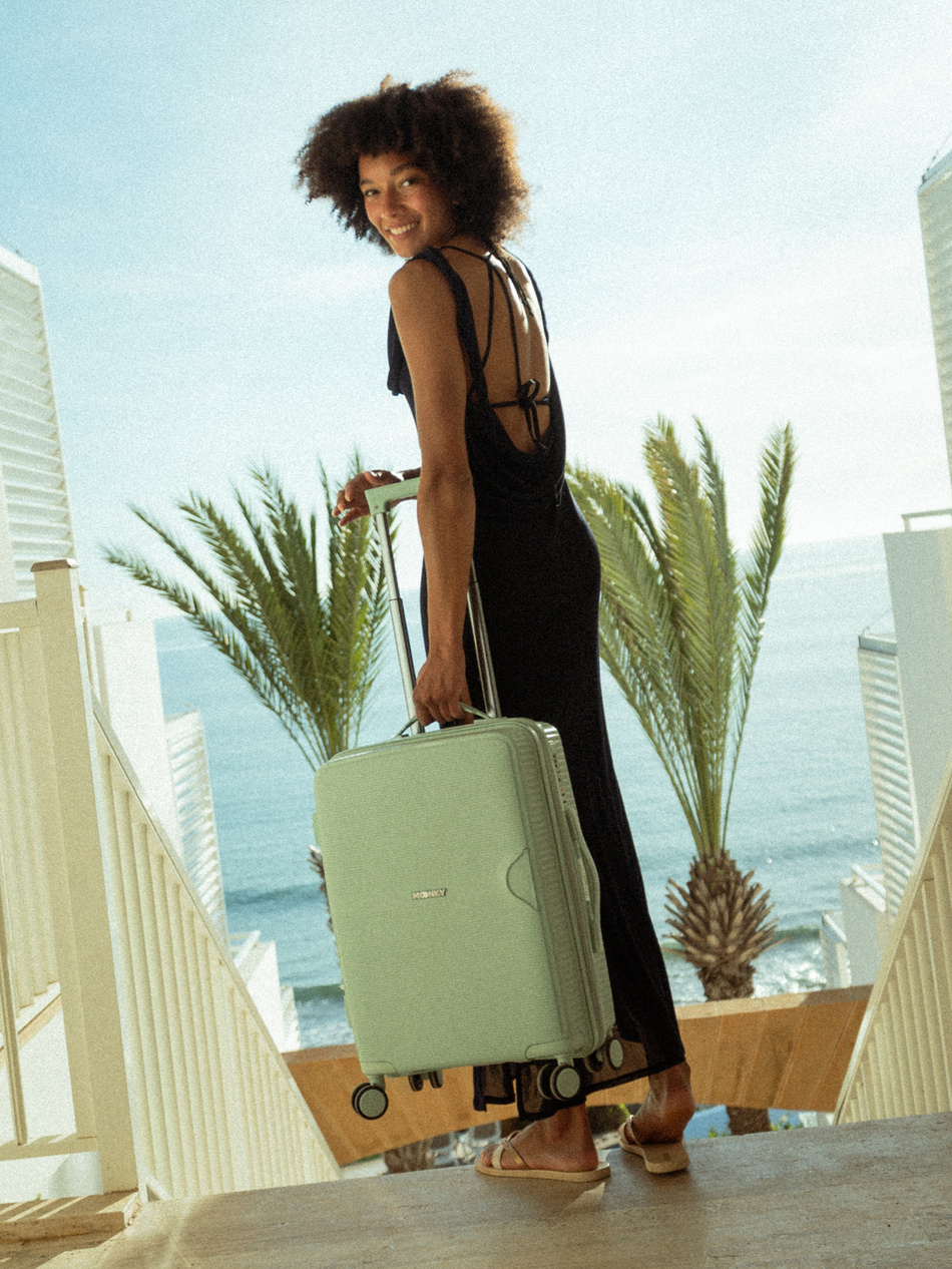 Walizka kabinowa BLU MOONKY Altair 55cm Mint Matcha