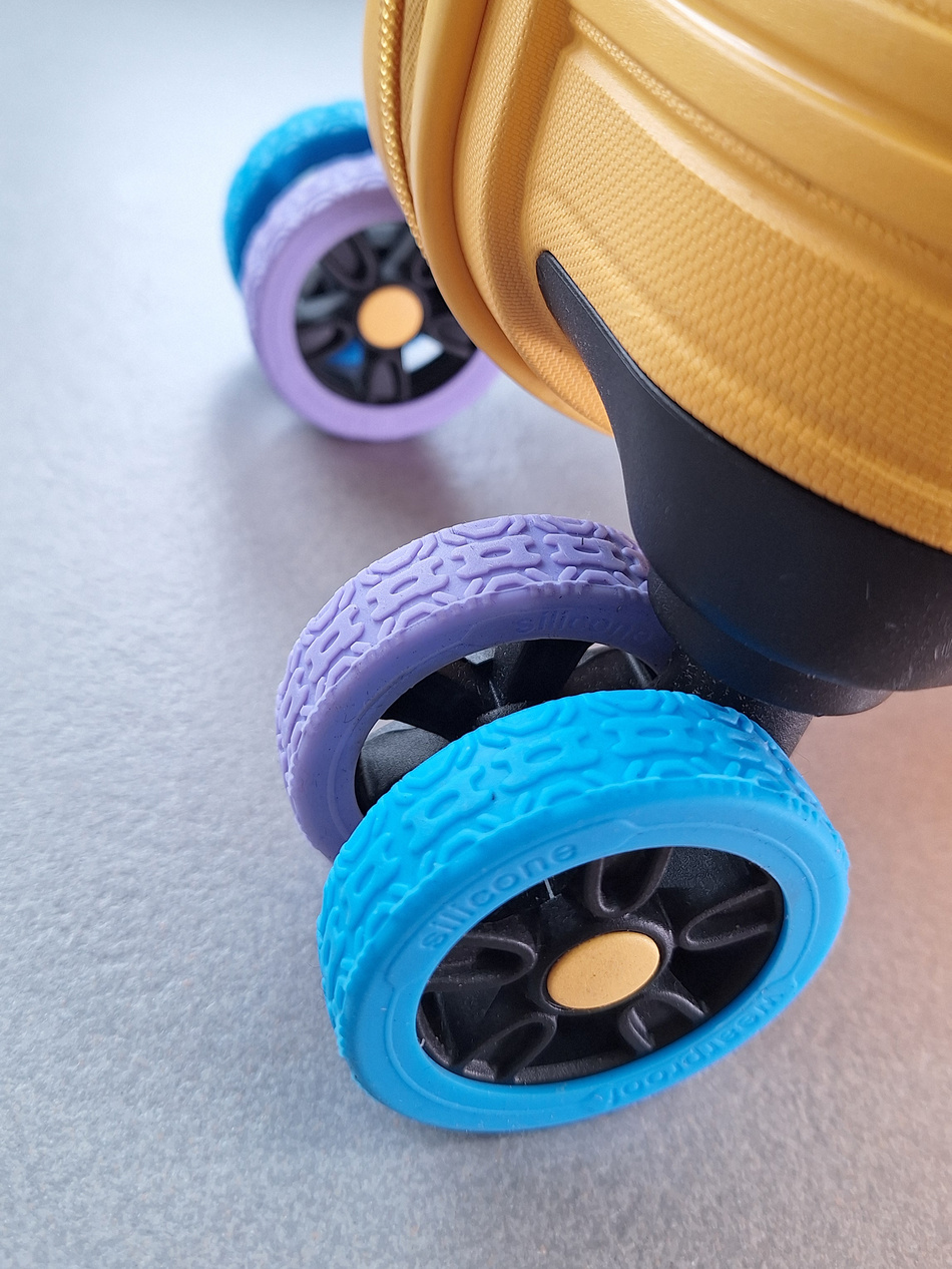 Nakładki silikonowe na kółka BLU MOONKY Blue Orbit