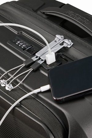 Walizka kabinowa American Tourister Airconic 55 cm czarna