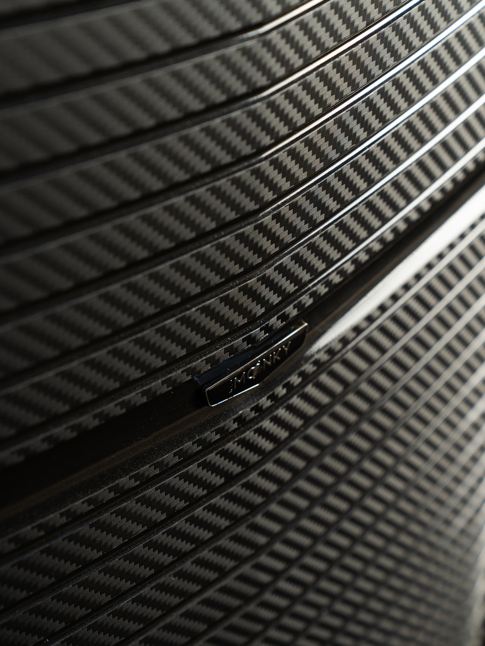 Walizka BLU MOONKY Charon 66cm czarna powiększana