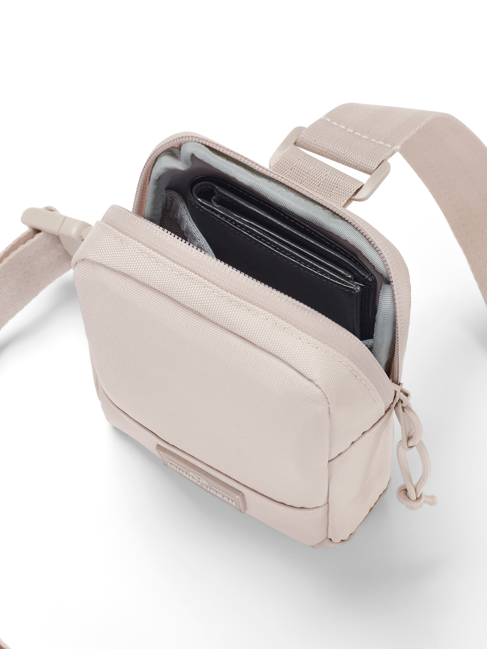 Torba Crossbody JOHNNY URBAN Arthur sand