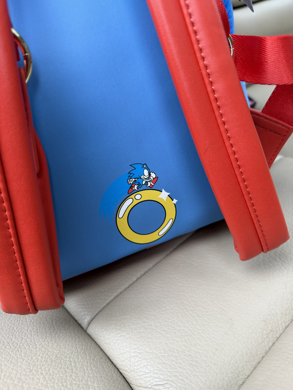 Plecak mały Loungefly Sega Sonic the Hedgehog
