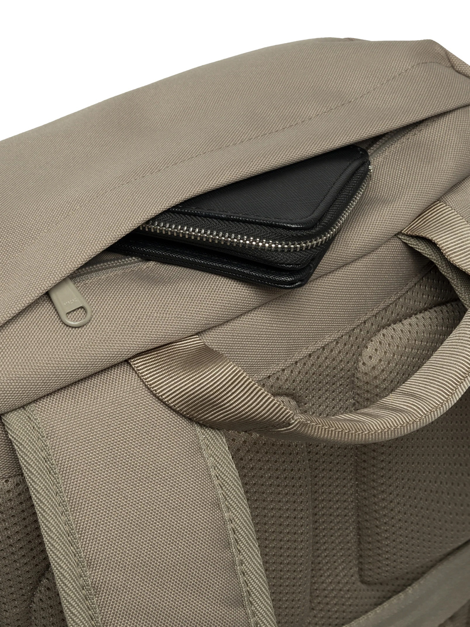 Plecak JOHNNY URBAN Nico Desert Grey